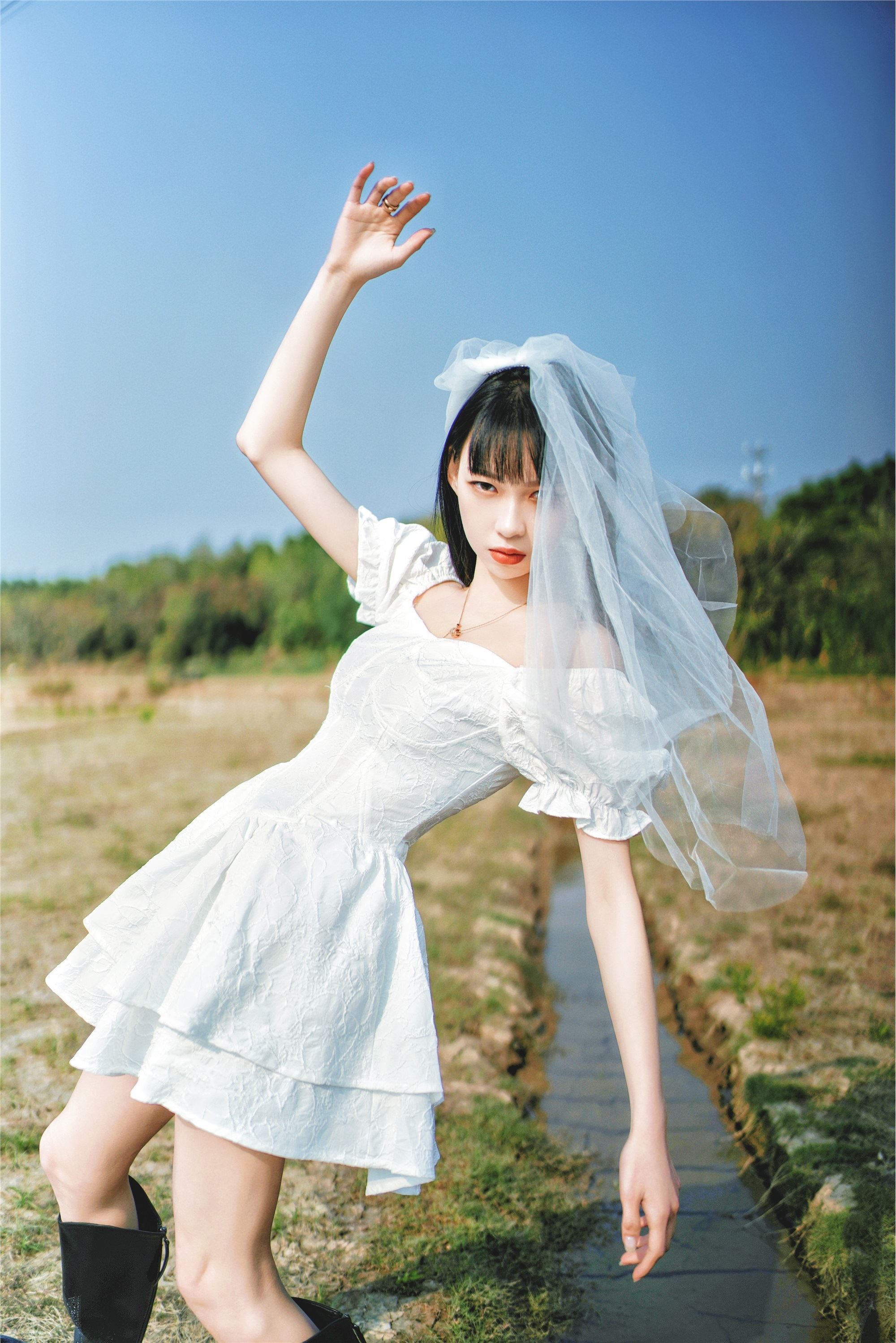 YITUYU艺图语 2025.01.23 大地的嫁衣 大何